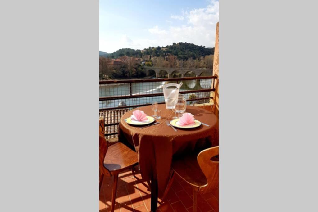 Joli Appartement, Terrasse Plein Sud Roquebrun Luaran gambar